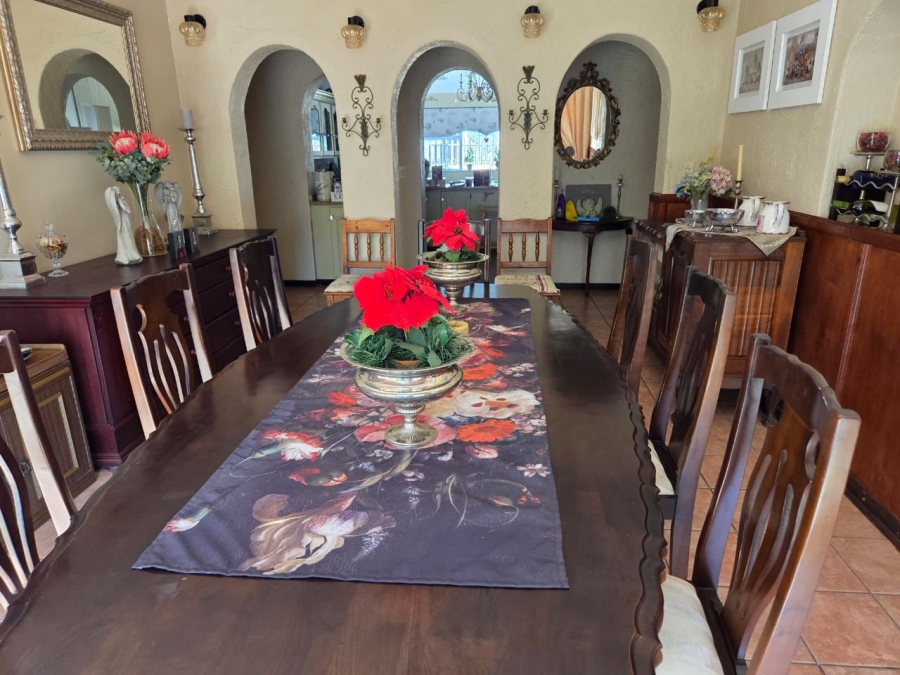 5 Bedroom Property for Sale in Frankfort Free State